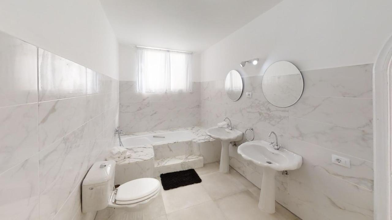 Vv Las Buganvillas Maspalomas - Cocina Y Habitaciones Con Banos Privados Экстерьер фото