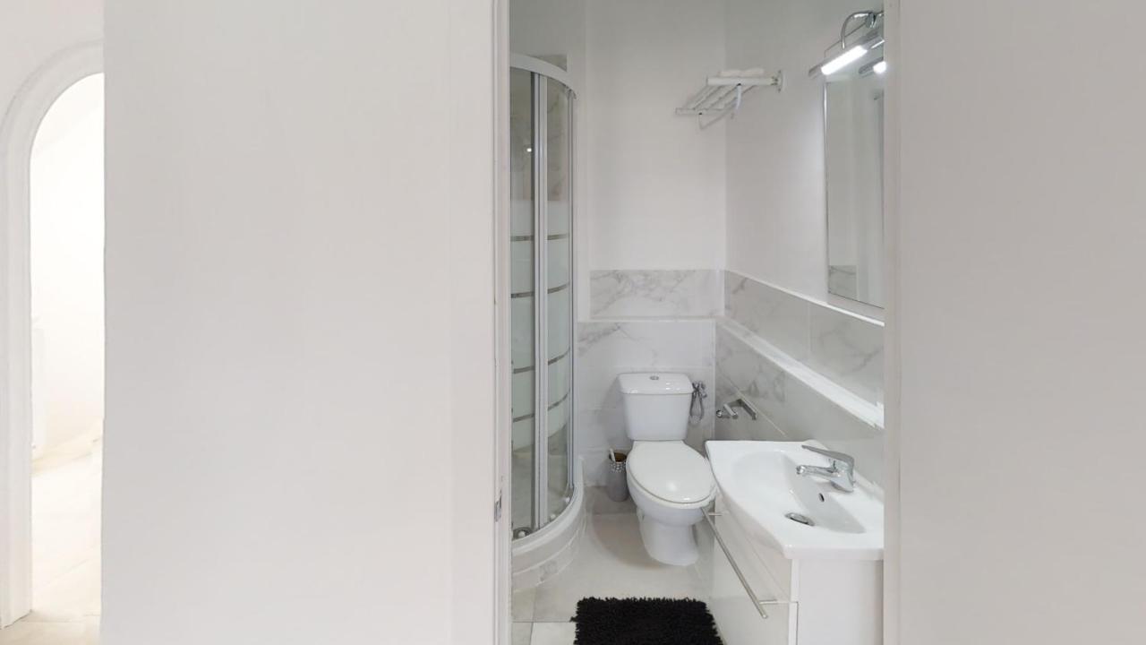 Vv Las Buganvillas Maspalomas - Cocina Y Habitaciones Con Banos Privados Экстерьер фото