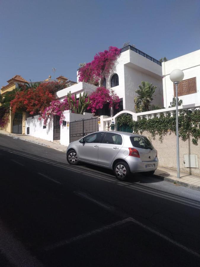 Vv Las Buganvillas Maspalomas - Cocina Y Habitaciones Con Banos Privados Экстерьер фото