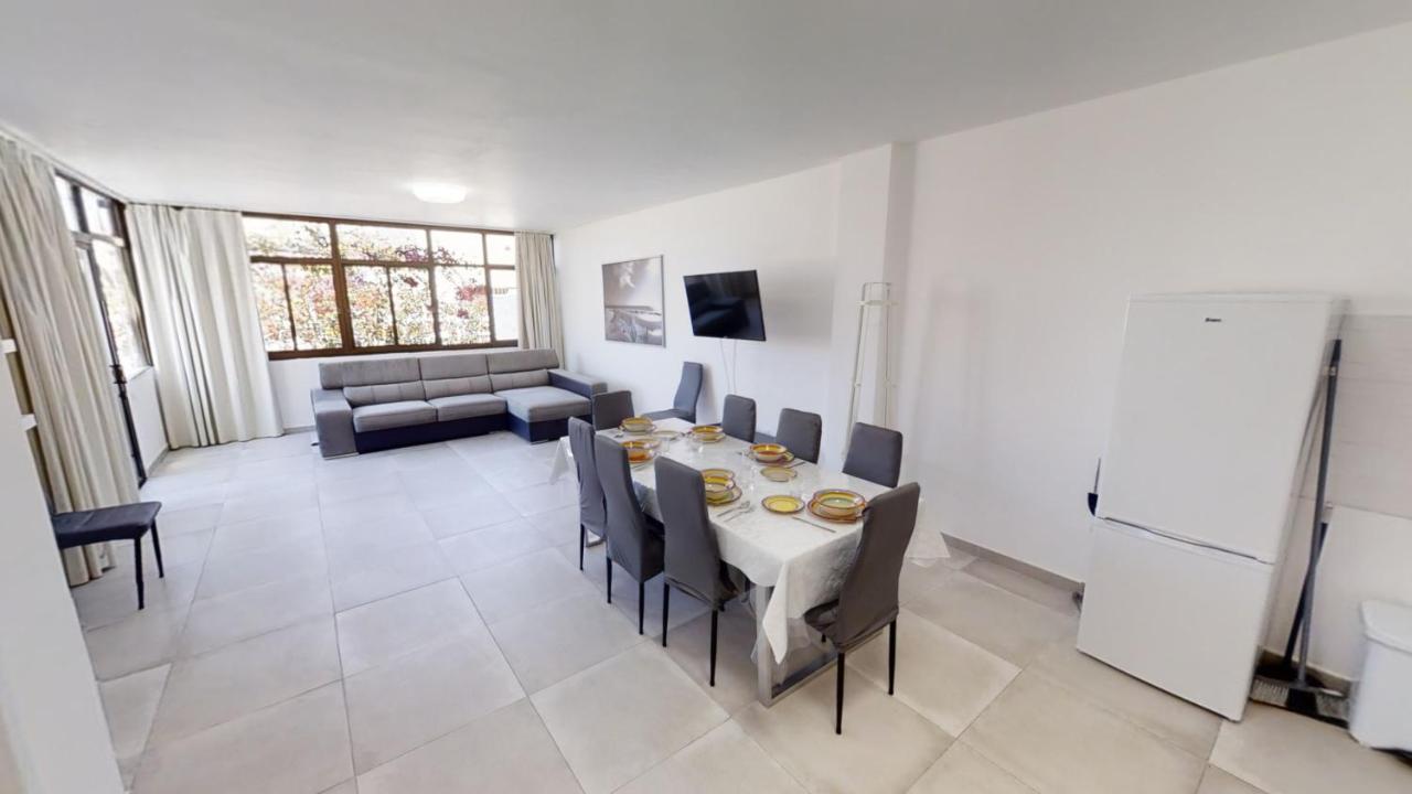Vv Las Buganvillas Maspalomas - Cocina Y Habitaciones Con Banos Privados Экстерьер фото