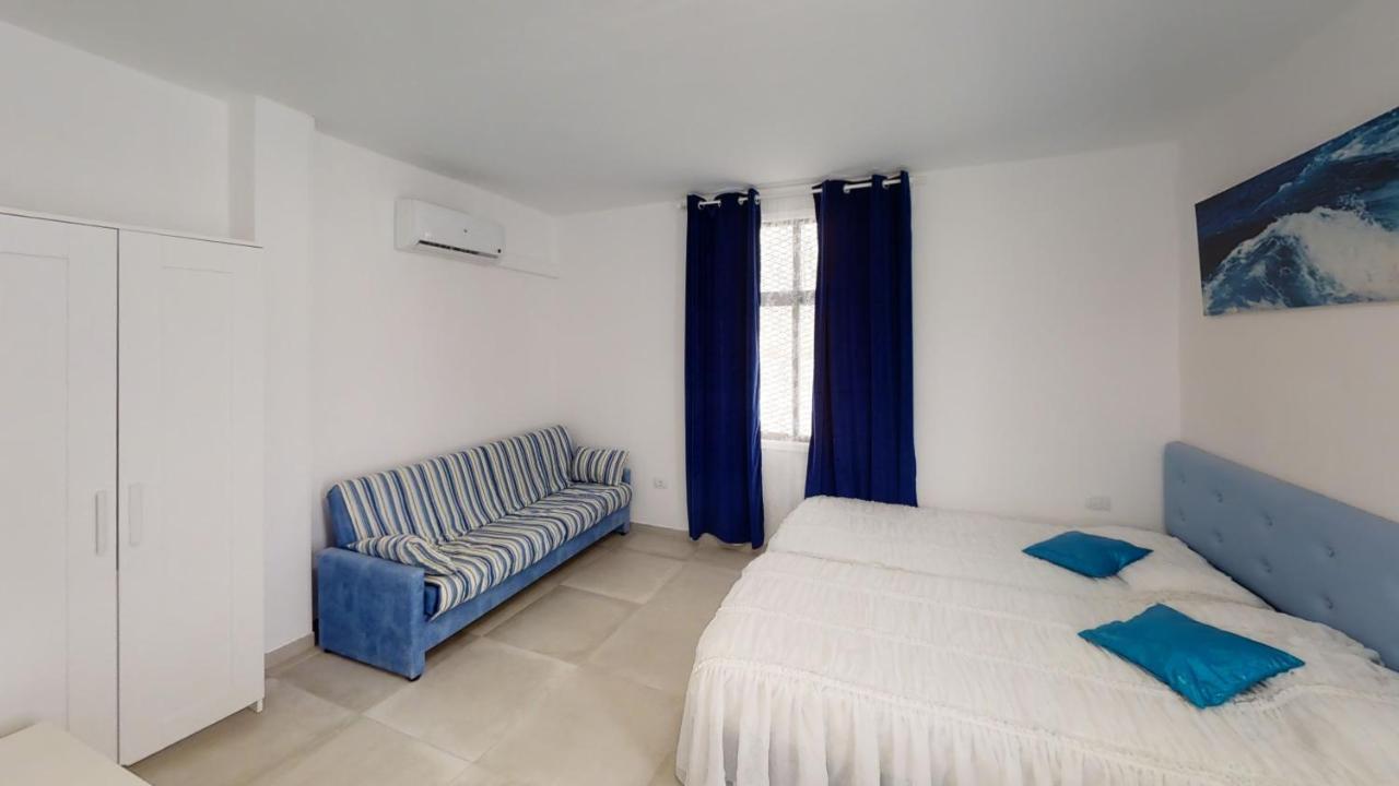 Vv Las Buganvillas Maspalomas - Cocina Y Habitaciones Con Banos Privados Экстерьер фото