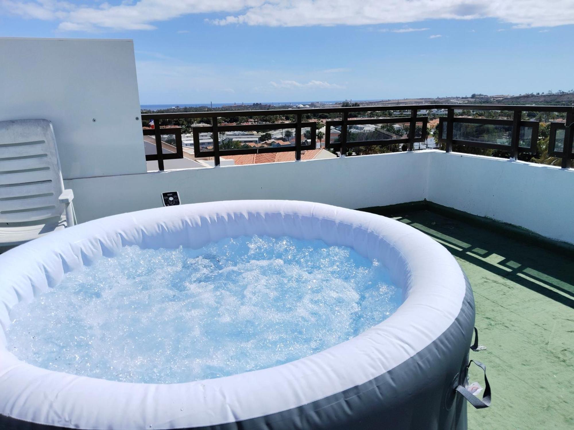 Vv Las Buganvillas Maspalomas - Cocina Y Habitaciones Con Banos Privados Экстерьер фото